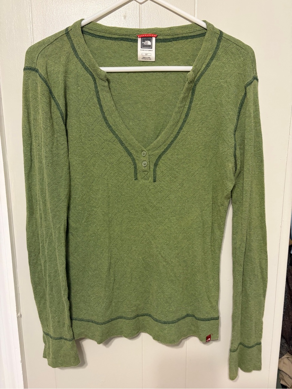 The North Face Women's Green V-Neck Henley Sweater